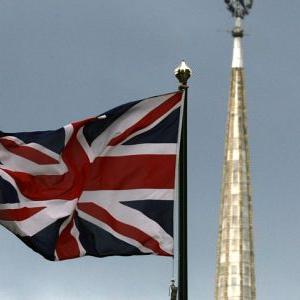 Посольство РФ: британское частное образование теряет привлекательность для россиян