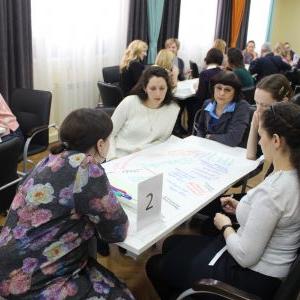Повышение квалификации классных руководителей и педагогов, сопровождающих обучающихся в образовательных организациях Томской области