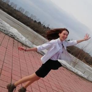 Дарья Никонова из поселка Белый Яр Томской области вышла в полуфинал конкурса «Живая классика»